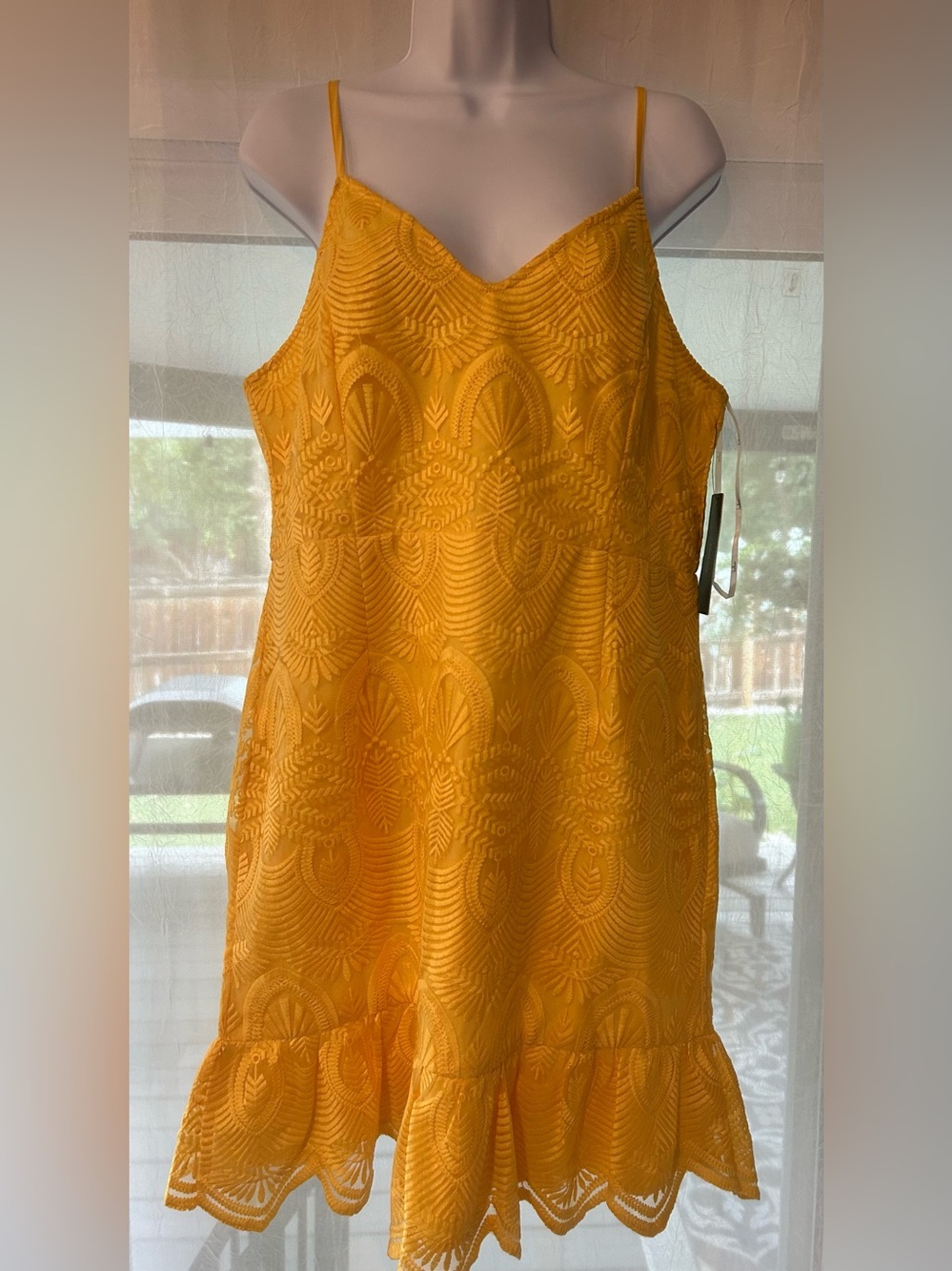 Lulus Yellow Lace Mini Dress XL NWT Strappy Scalloped Hem